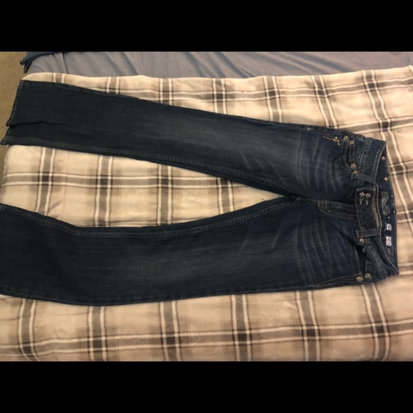 Jeans - Picture 6 of 11